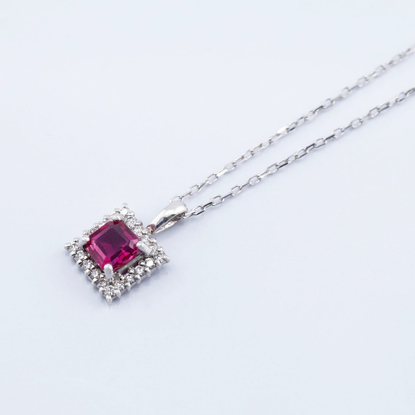 PENDANT - プラチナ900/850 ジュエリー ルビー 色石ネックレス(R607IP003)