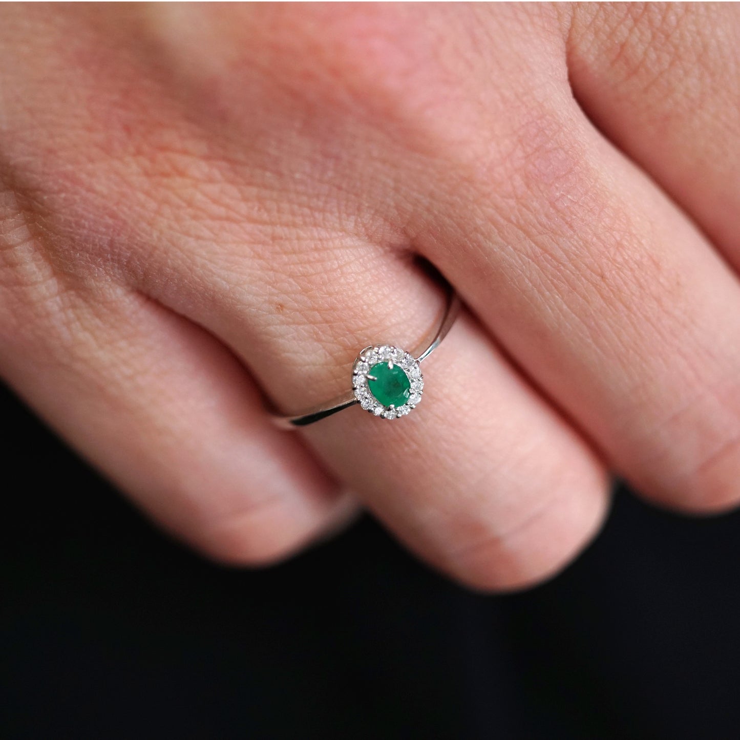 RING - プラチナ900 ジュエリー エメラルド 色石 リング（R607IR003）