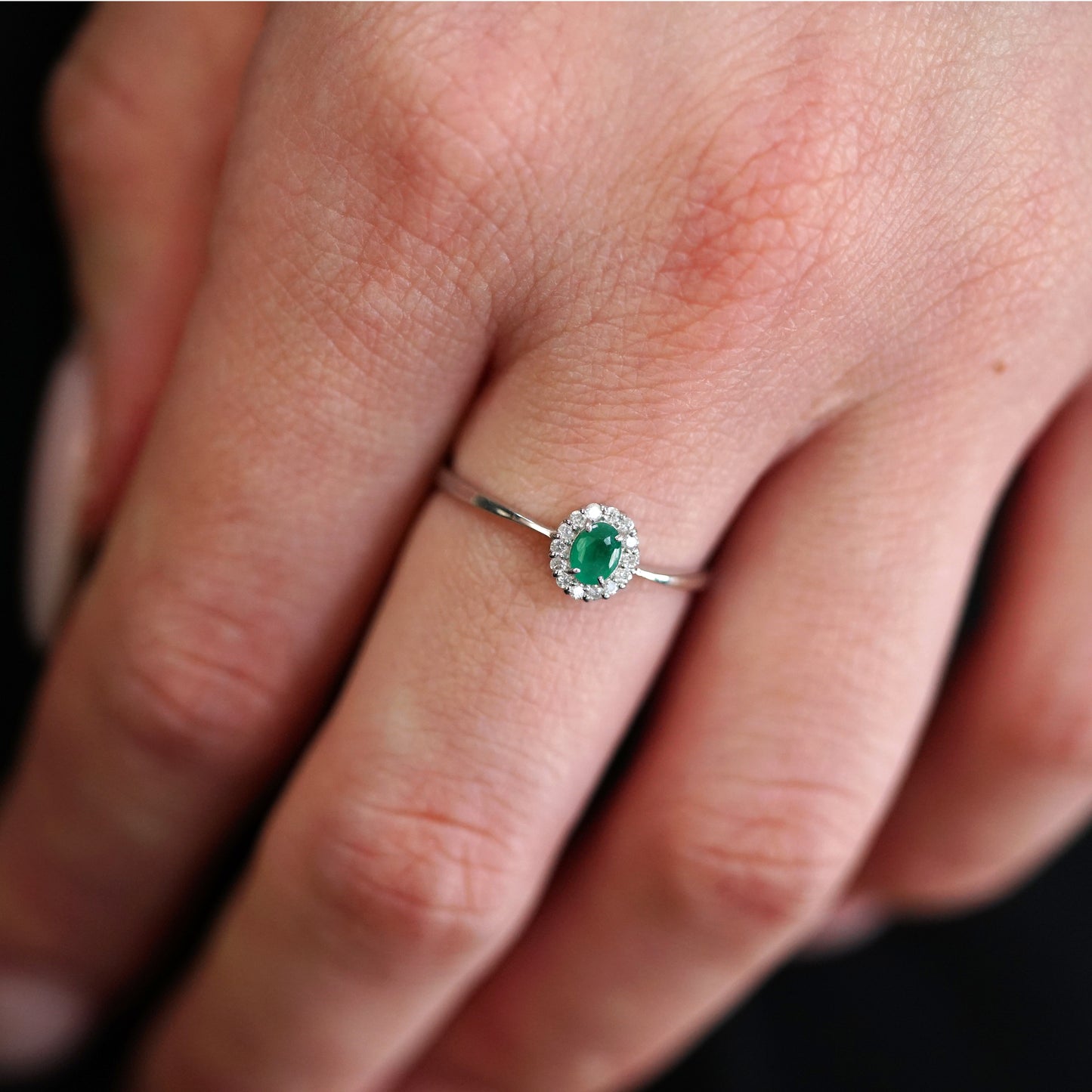 RING - プラチナ900 ジュエリー エメラルド 色石 リング（R607IR003）