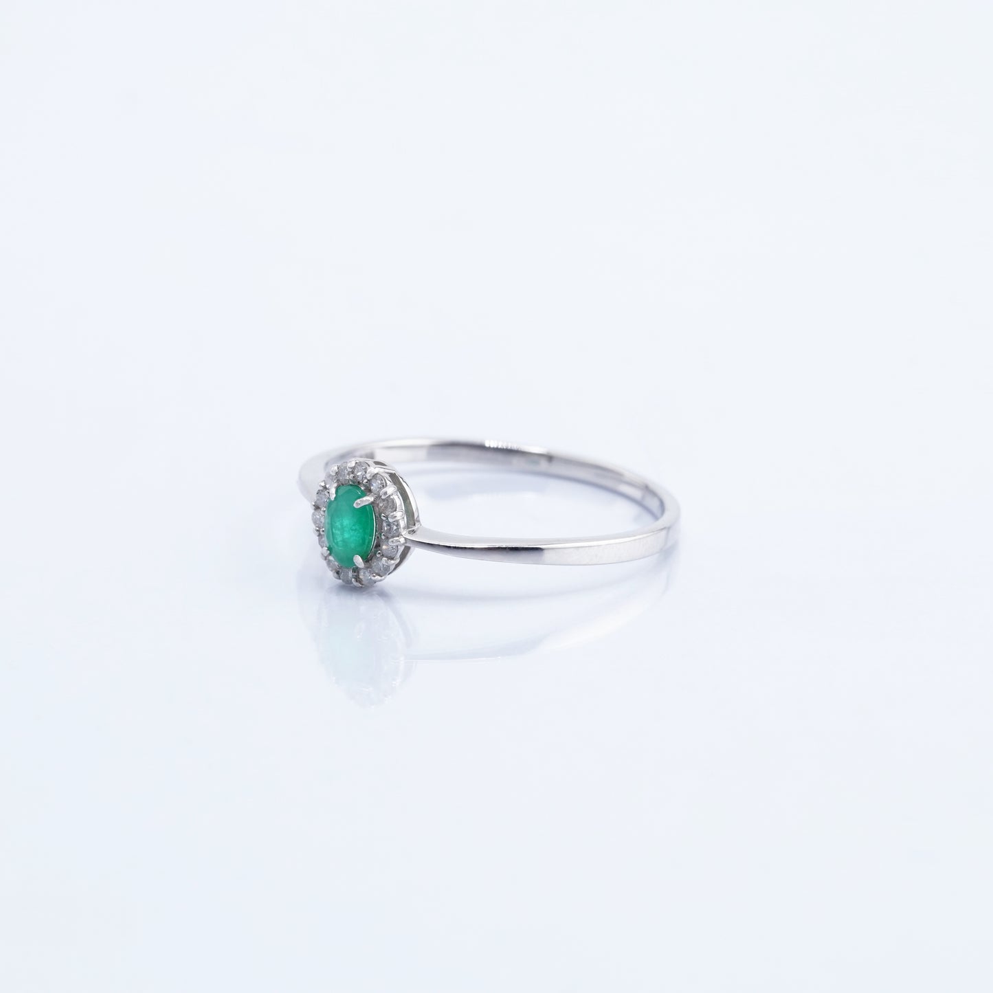 RING - プラチナ900 ジュエリー エメラルド 色石 リング（R607IR003）